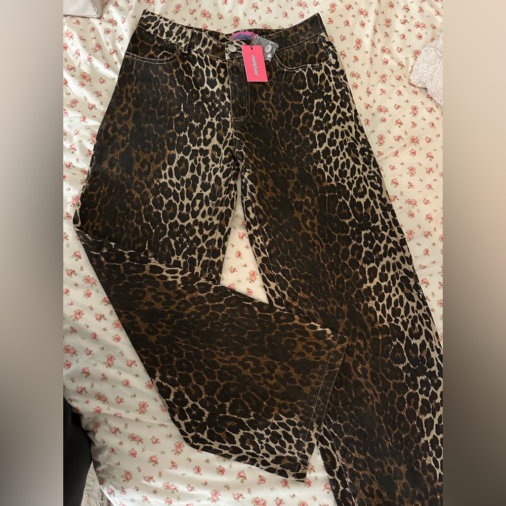 Edikted Brown Leopard Print Jeans